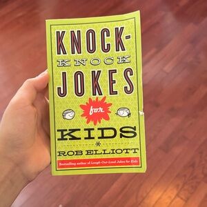 's Knock-Knock Jokes for Kids - Vibrant Green Cover
